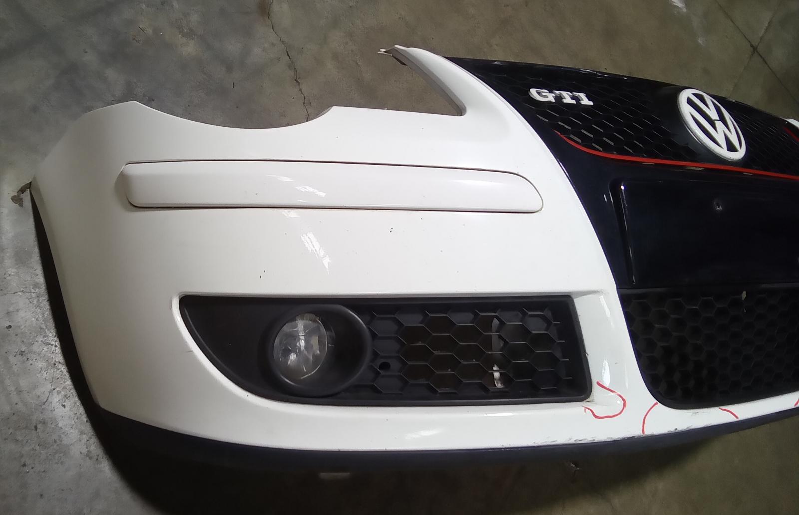 View Auto part Front Bumper Volkswagen Polo 2006