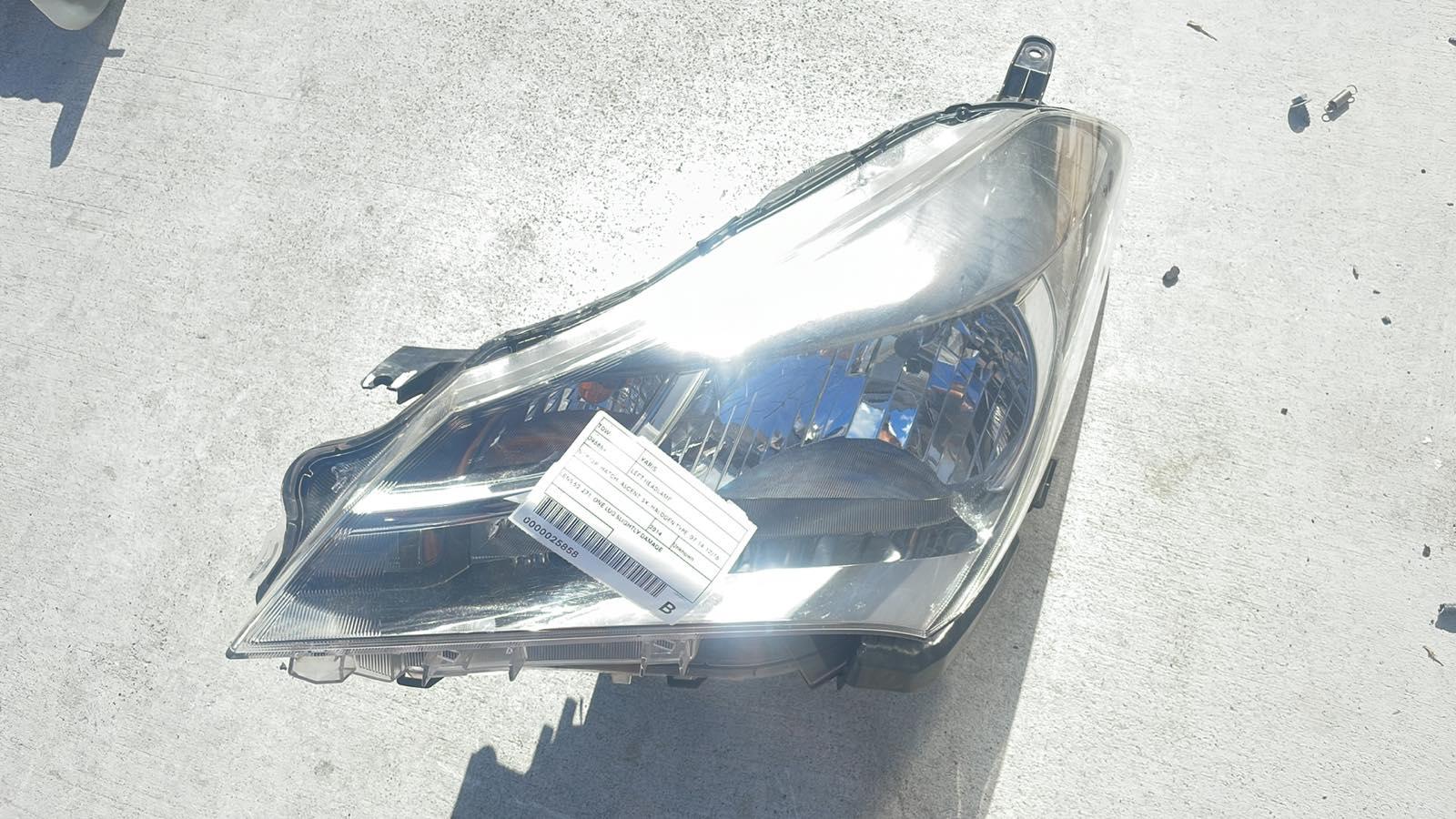 View Auto part Left Headlamp Toyota Yaris 2014