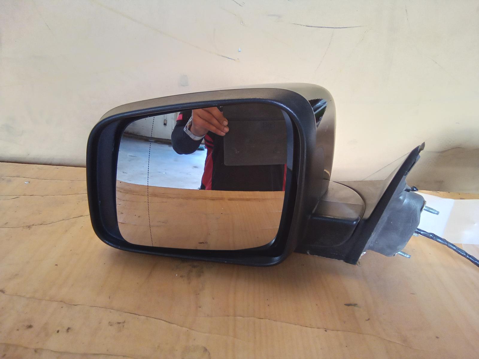 View Auto part Left Door Mirror Jeep Grandcherokee 2011