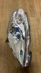 View Auto part Right Headlamp Nissan Leaf 2013