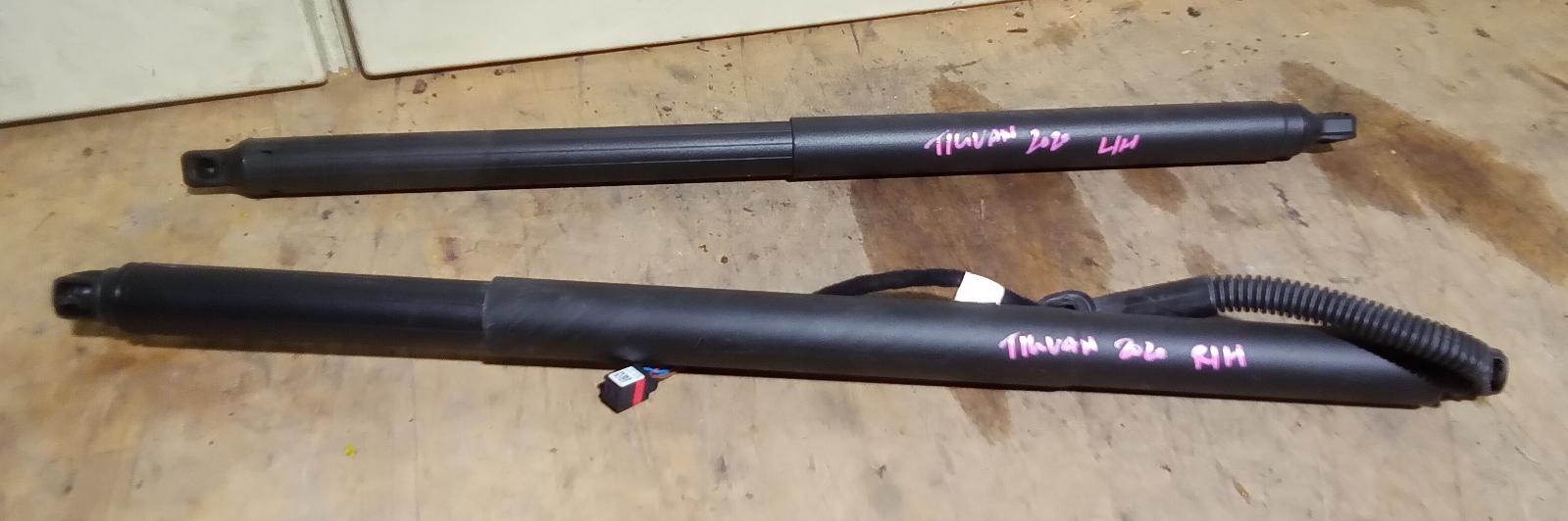 2020 Volkswagen Tiguan Hatch Strut View Auto part Hatch Strut Volkswagen Tiguan 2020