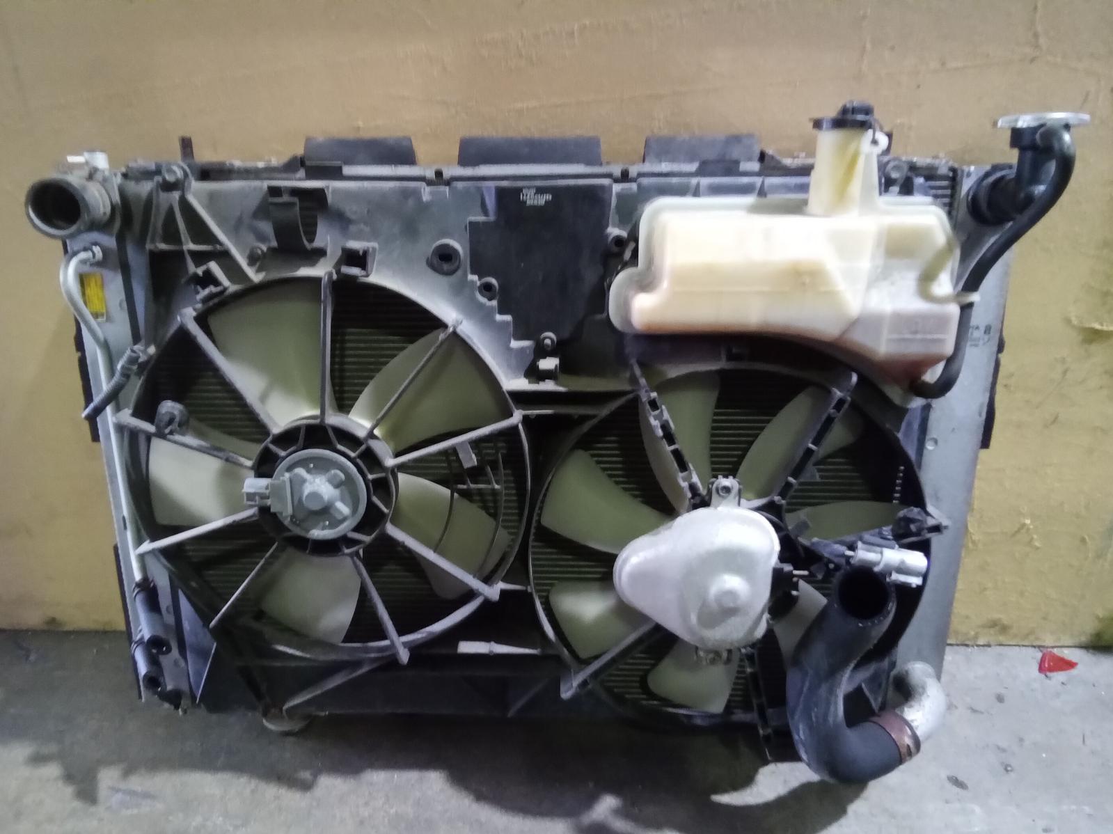 View Auto part Radiator Lexus Rx Series 2006