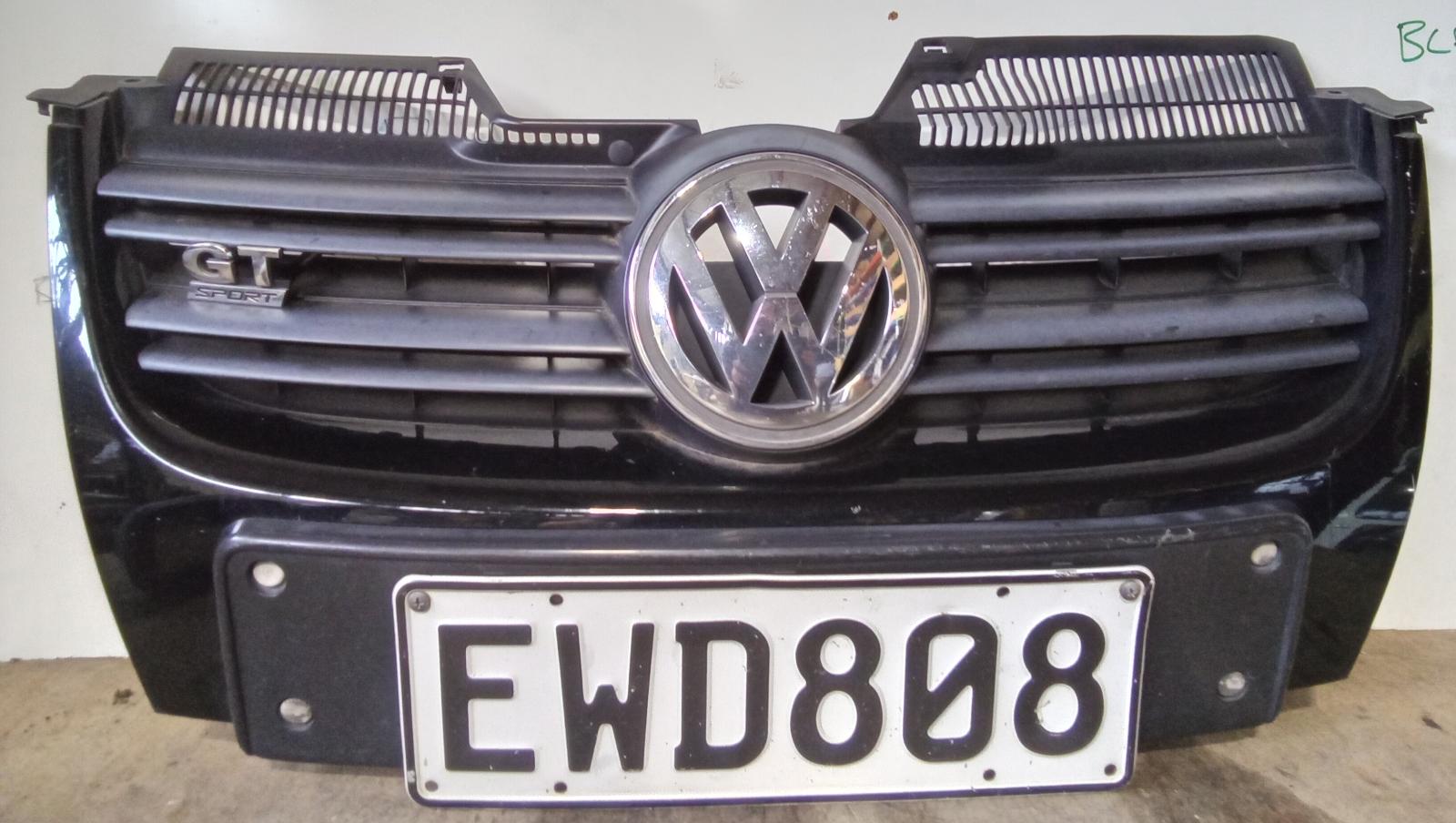 View Auto part Grille Volkswagen Golf 2008