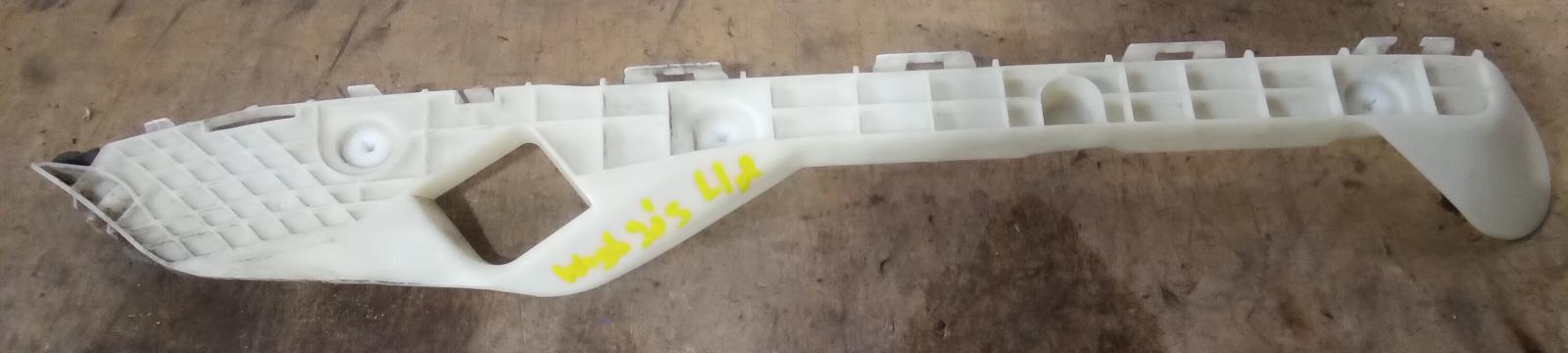 2009 Toyota Wish (nz Only) R/Bar Bracket/Reinfo View Auto part R/Bar Bracket/Reinfo Toyota Wish (nz Only) 2009