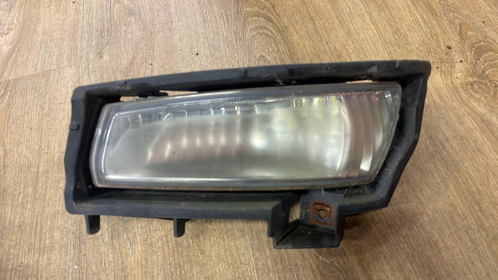 View Auto part Left Indicator/Fog/Side Toyota Alphard 2007
