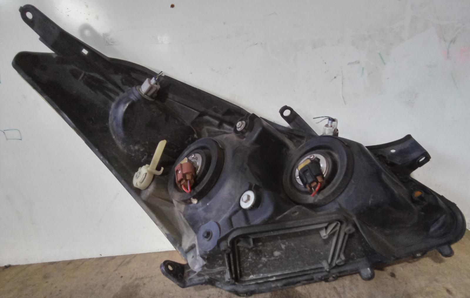 View Auto part Left Headlamp Toyota Wish (nz Only) 2005