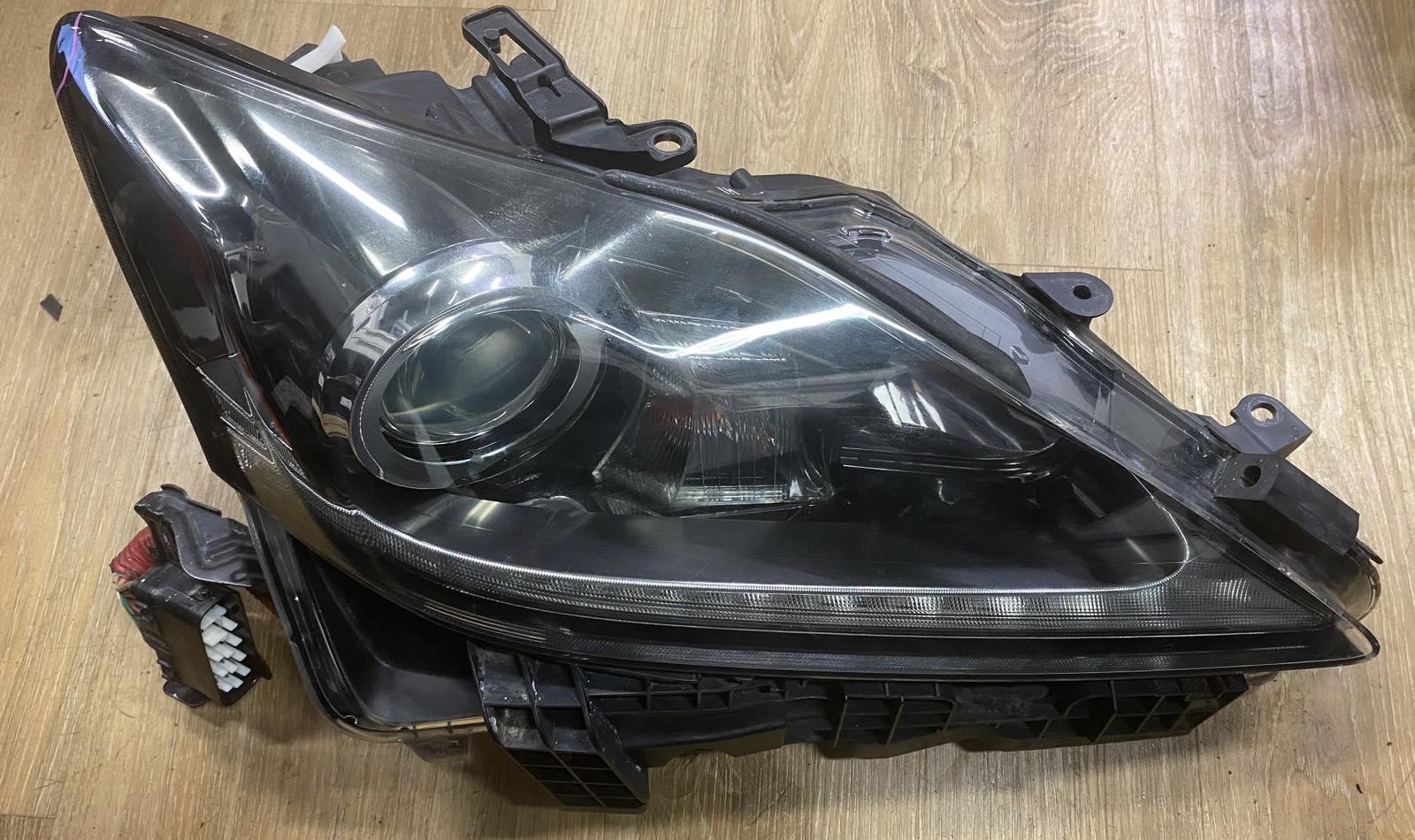 View Auto part Right Headlamp Lexus Is250/is250c 2011