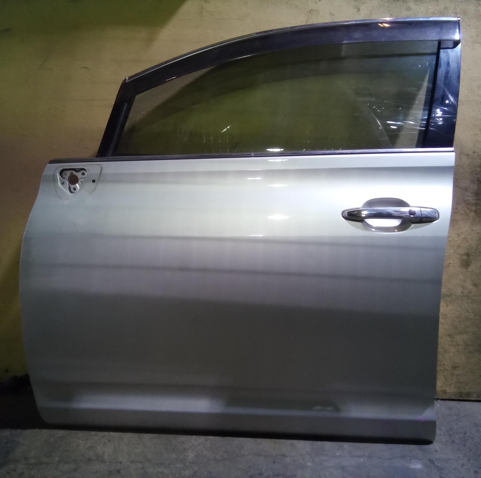 View Auto part Left Front Door Toyota Mark X Zio (nz Only) 2010
