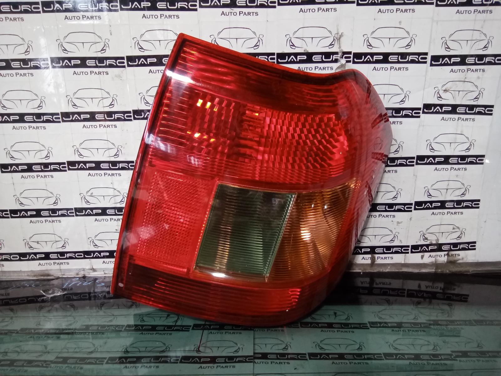 2002 Toyota Corolla Left Taillight View Auto part Left Taillight Toyota Corolla 2002