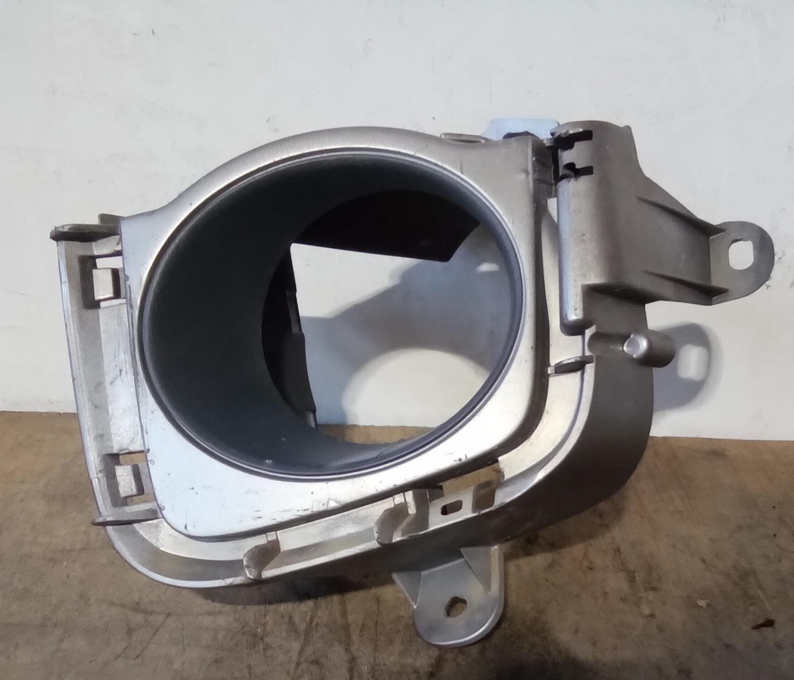 2009 Toyota Prius Left Indicator/Fog/Side View Auto part Left Indicator/Fog/Side Toyota Prius 2009