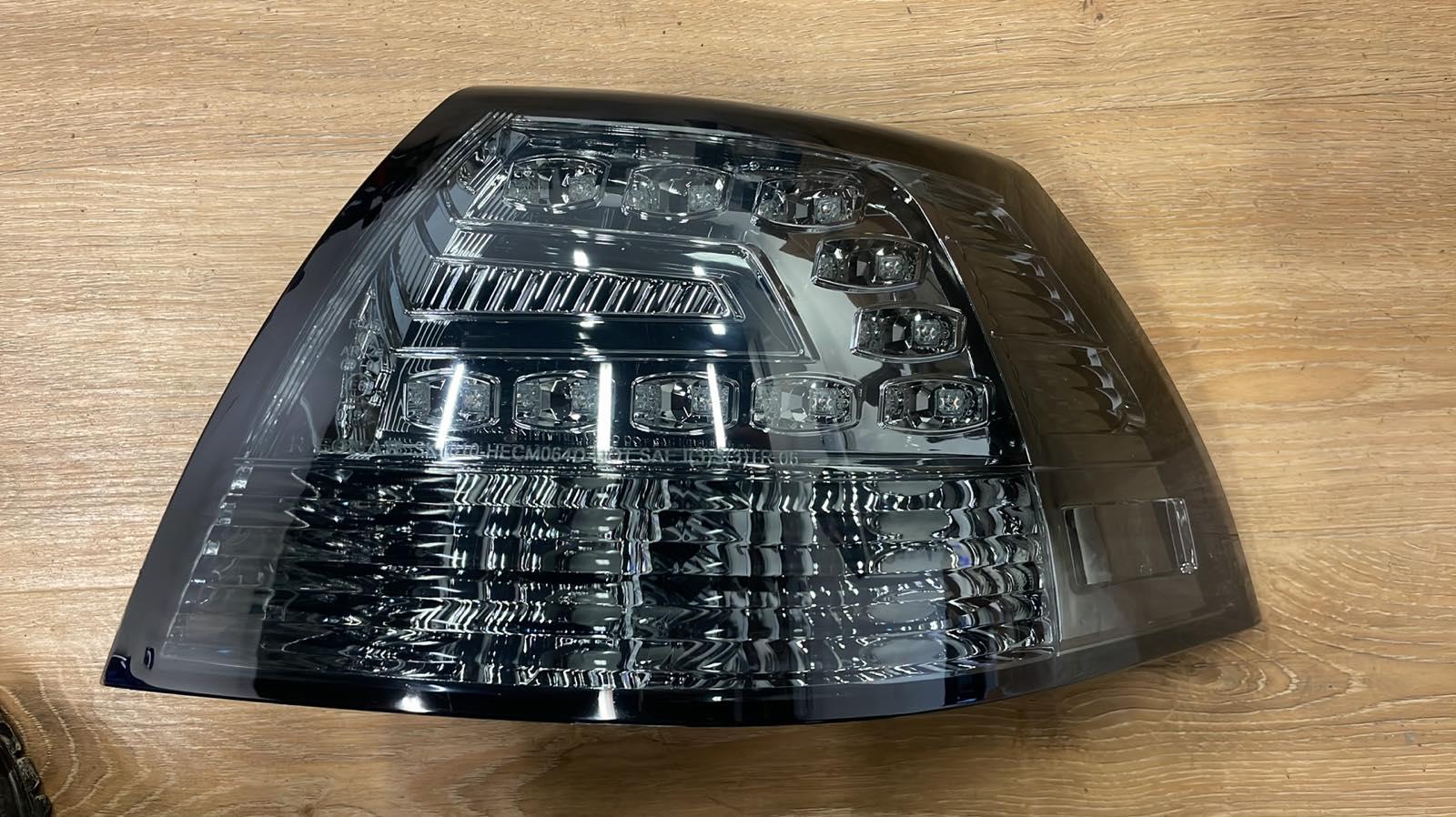 View Auto part Right Taillight Holden Commodore 2007