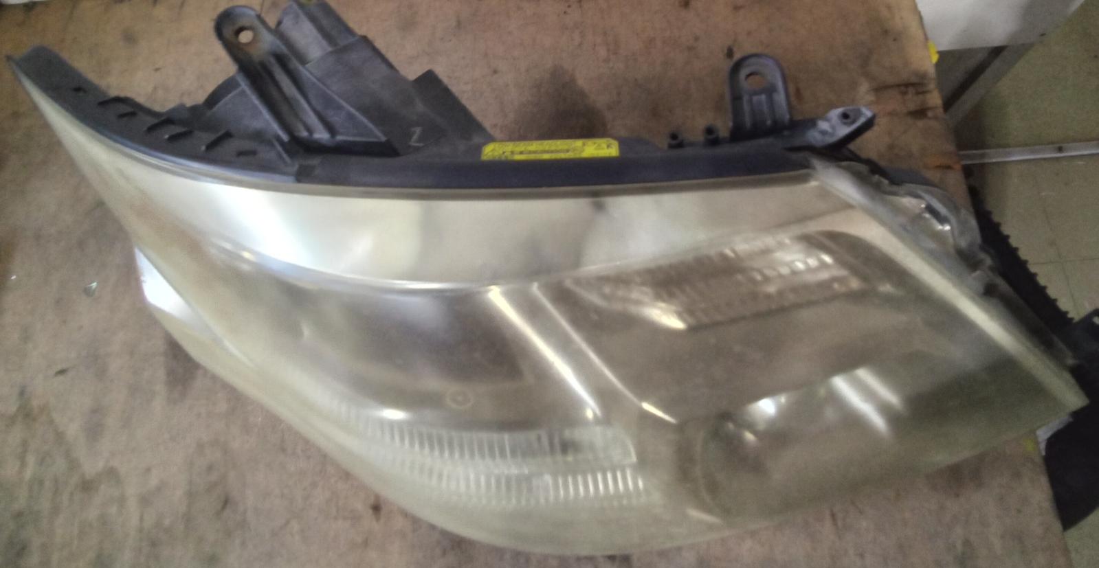 View Auto part Right Headlamp Toyota Alphard 2007