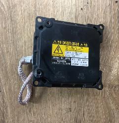 View Auto part Right Headlamp Toyota Markx 2007