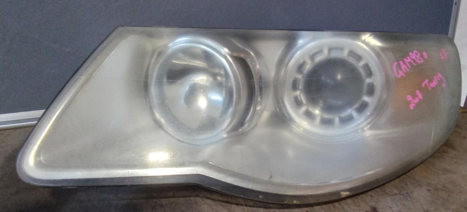 View Auto part Left Headlamp Volkswagen Touareg 2008