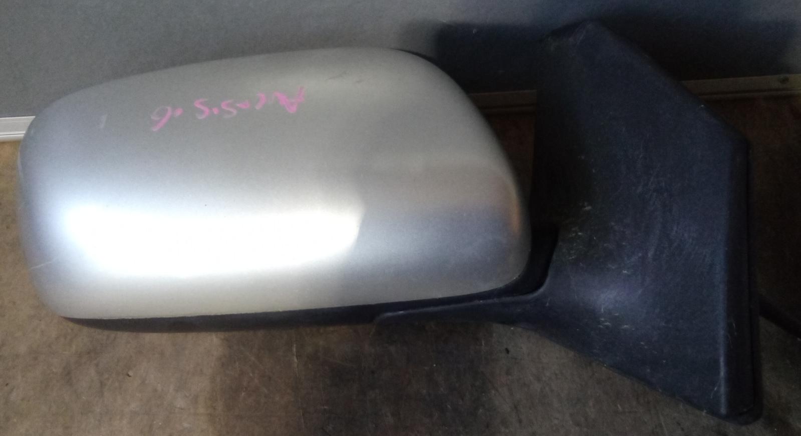 View Auto part Right Door Mirror Toyota Avensis 2006
