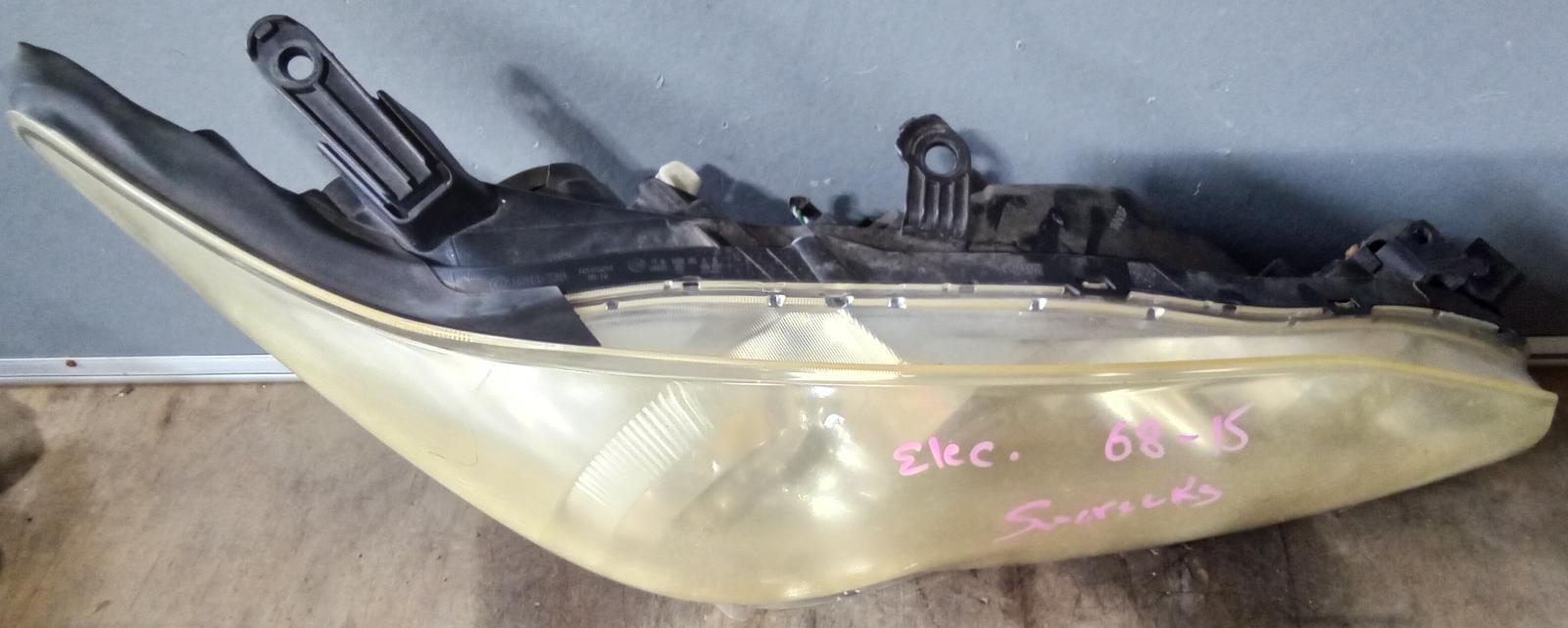 View Auto part Right Headlamp Toyota Wish (nz Only) 2012