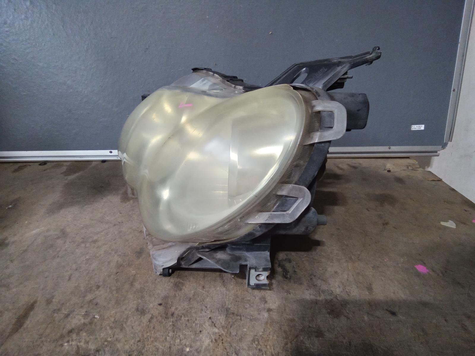 View Auto part Left Headlamp Toyota Markx 2005