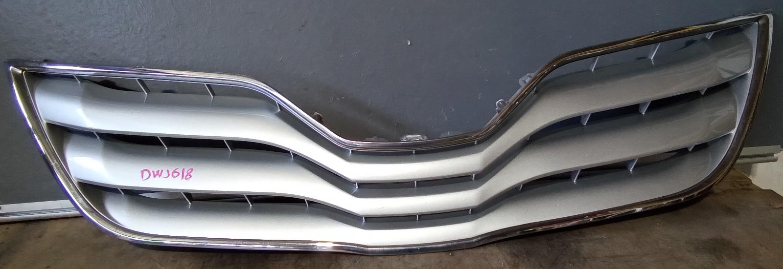 View Auto part Grille Toyota Camry 2010