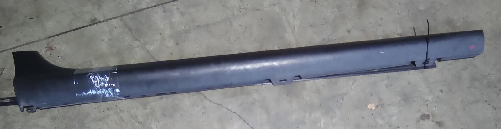 View Auto part Side Step/Skirt Volkswagen Golf 2006