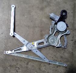 View Auto part Left Rear Wnd Reg/Motor Toyota Prius 2008
