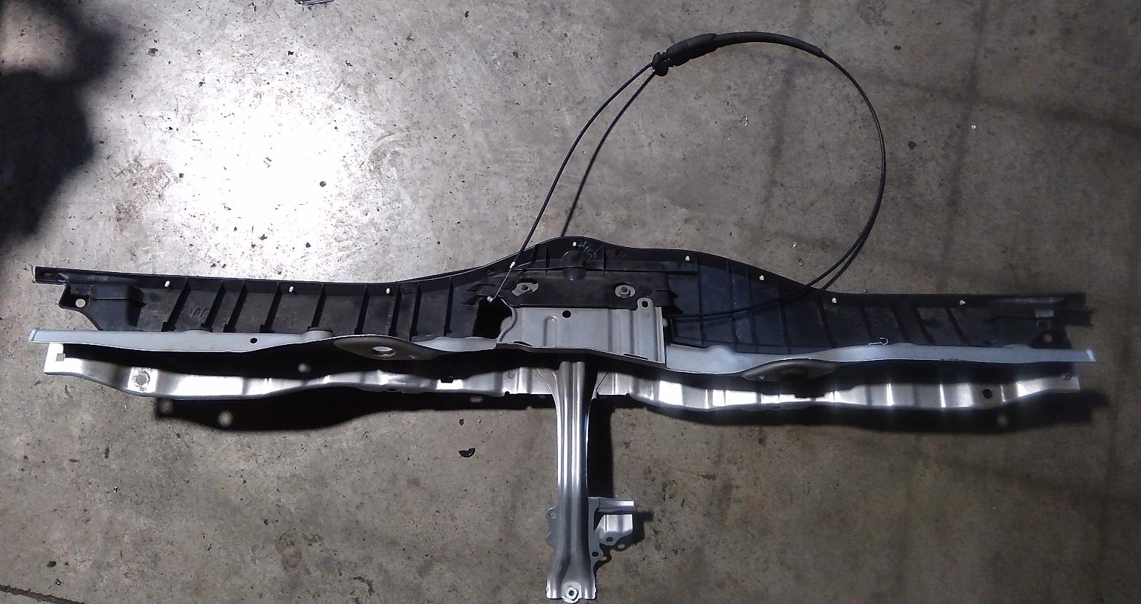 View Auto part Bonnet Lock/Support Toyota Hiace 2016