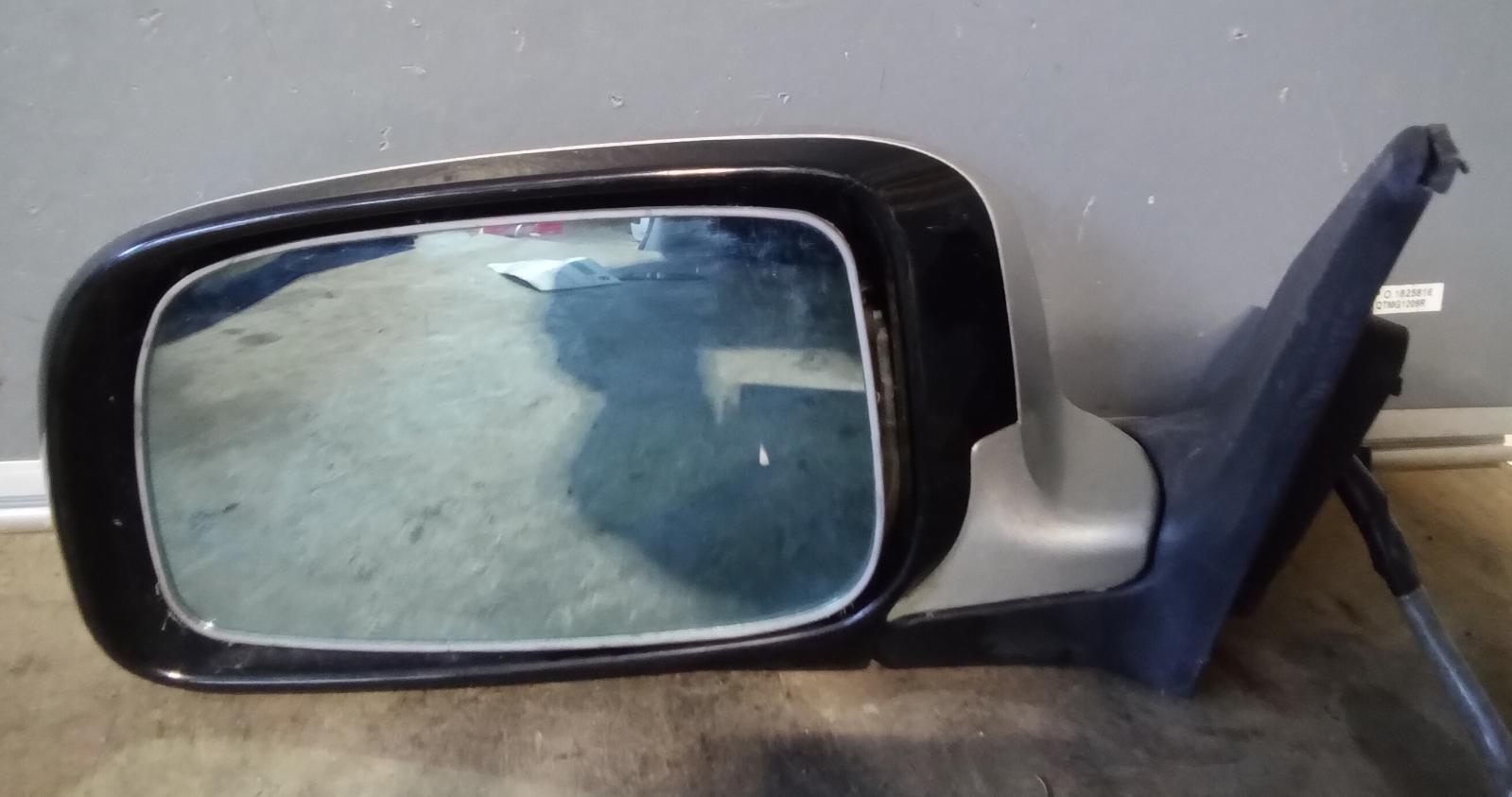 View Auto part Left Door Mirror Toyota Avensis 2005
