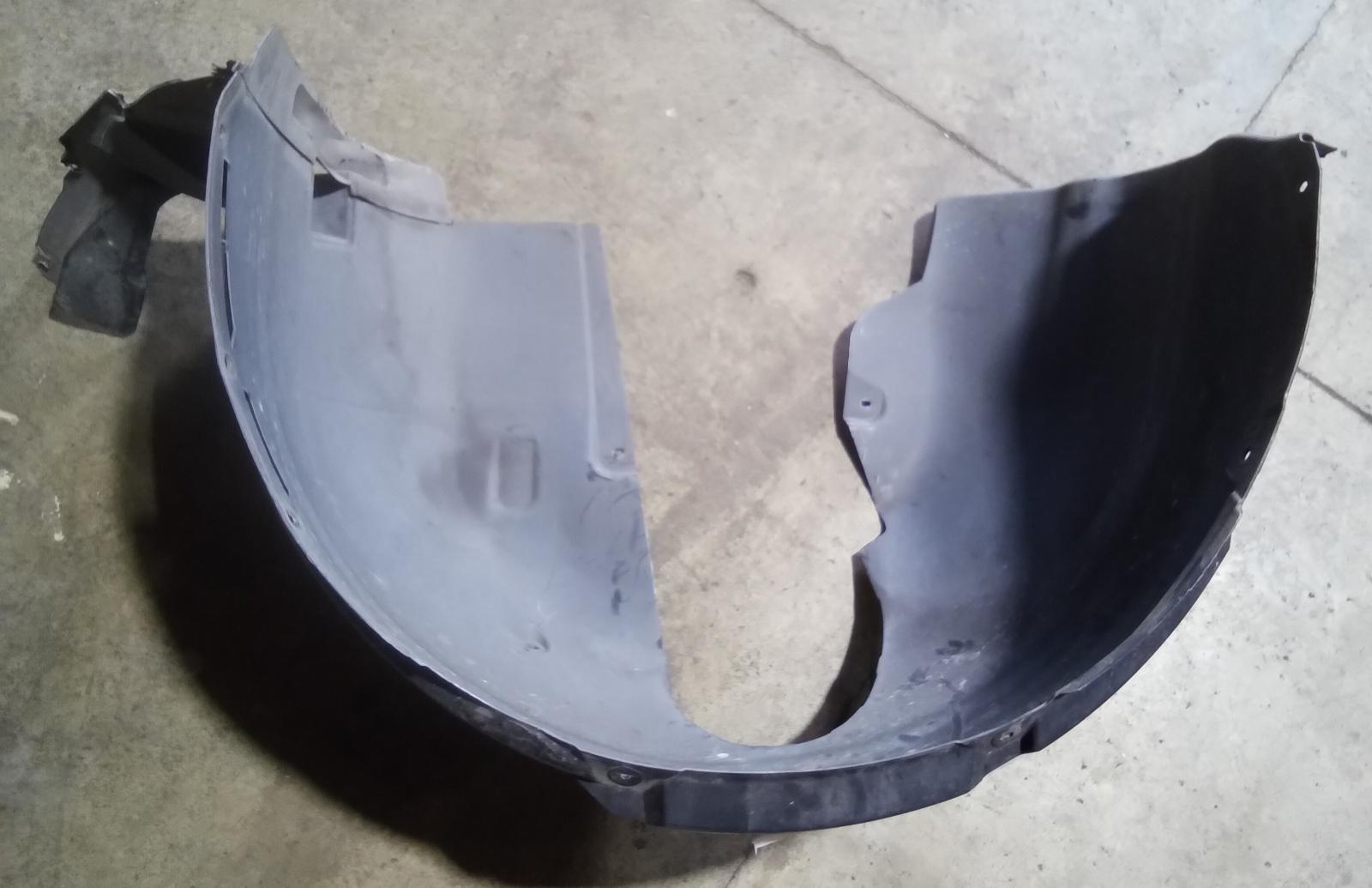 View Auto part Right Guard Liner Volkswagen Tiguan 2019
