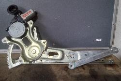 View Auto part Right Rear Wnd Reg/Motor Toyota Prius 2008