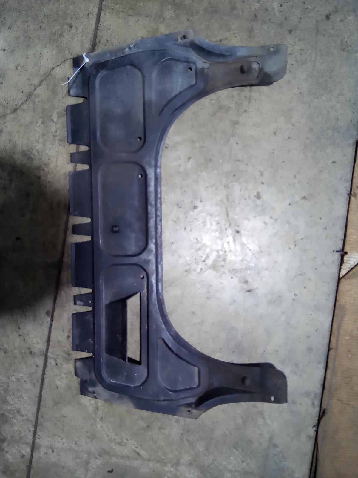 View Auto part Lower Engine Splash Tray Volkswagen Polo 2011