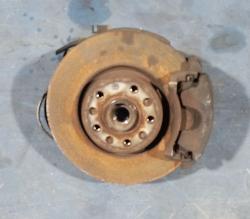 View Auto part Right Front Hub Assembly Volkswagen Caddy 2017