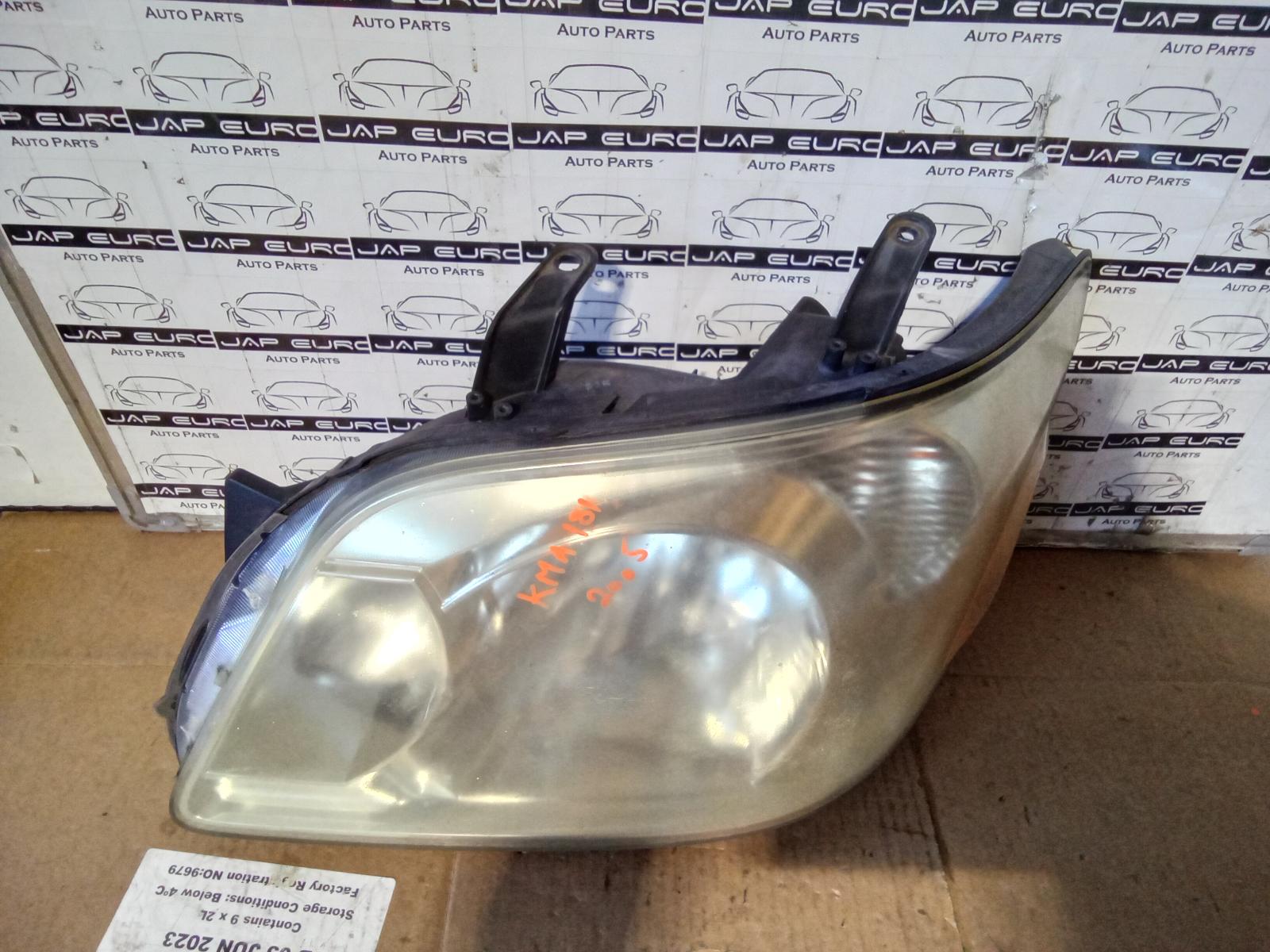 2005 Toyota Noah (import) Left Headlamp View Auto part Left Headlamp Toyota Noah (import) 2005