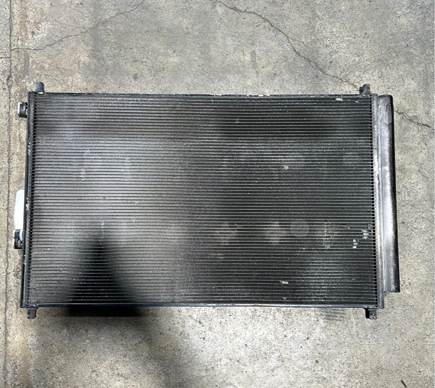 2009 Toyota Rav4 A/C Condenser View Auto part A/C Condenser Toyota Rav4 2009
