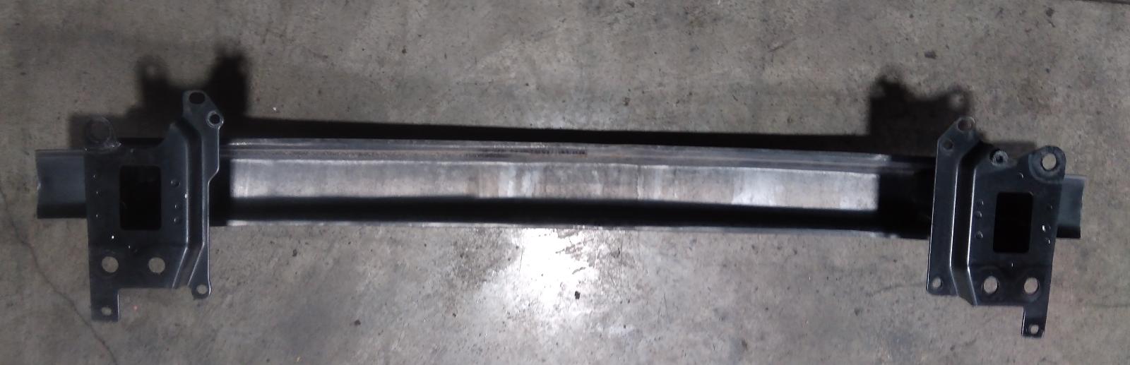 View Auto part F/Bar Reinforc/Brack Volkswagen Polo 2006