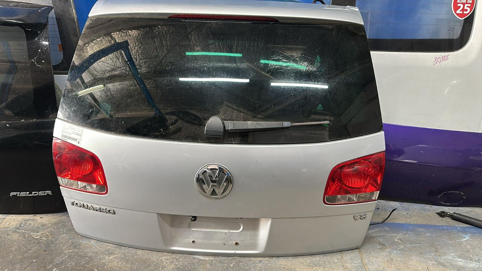 View Auto part Bootlid/Tailgate Volkswagen Touareg 2005