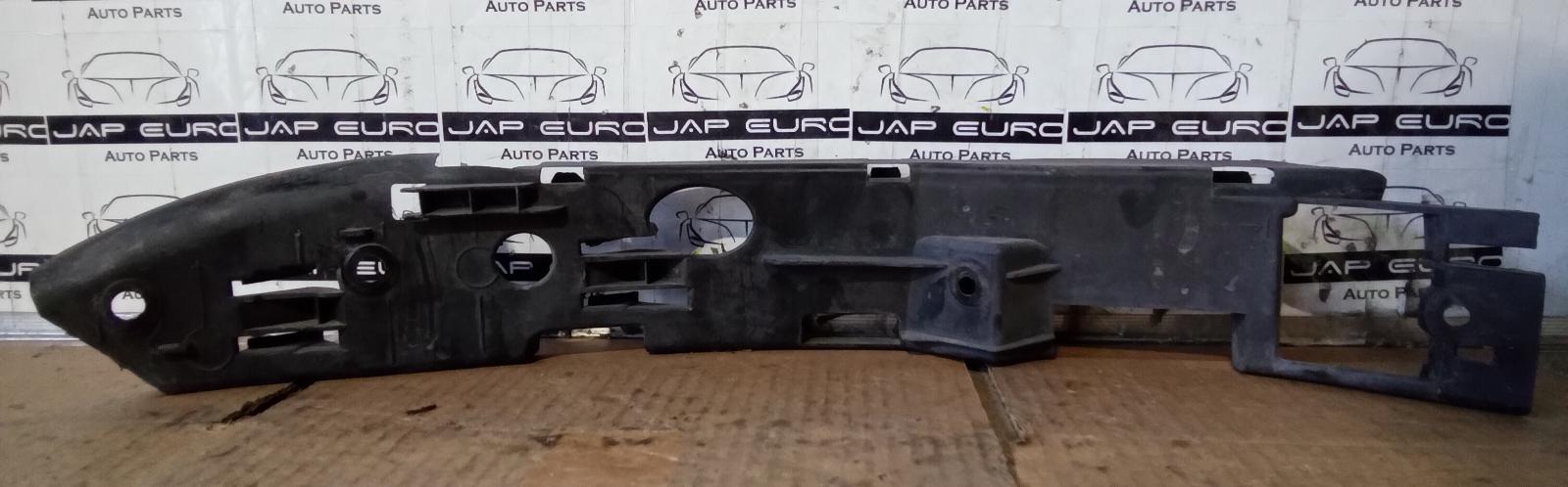 View Auto part F/Bar Reinforc/Brack Volkswagen Touareg 2005