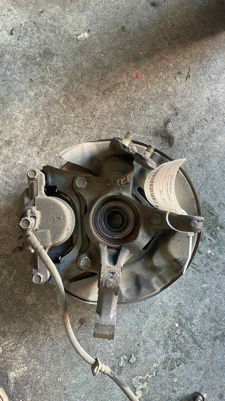 2005 Toyota Wish (nz Only) Left Front Hub Assembly View Auto part Left Front Hub Assembly Toyota Wish (nz Only) 2005