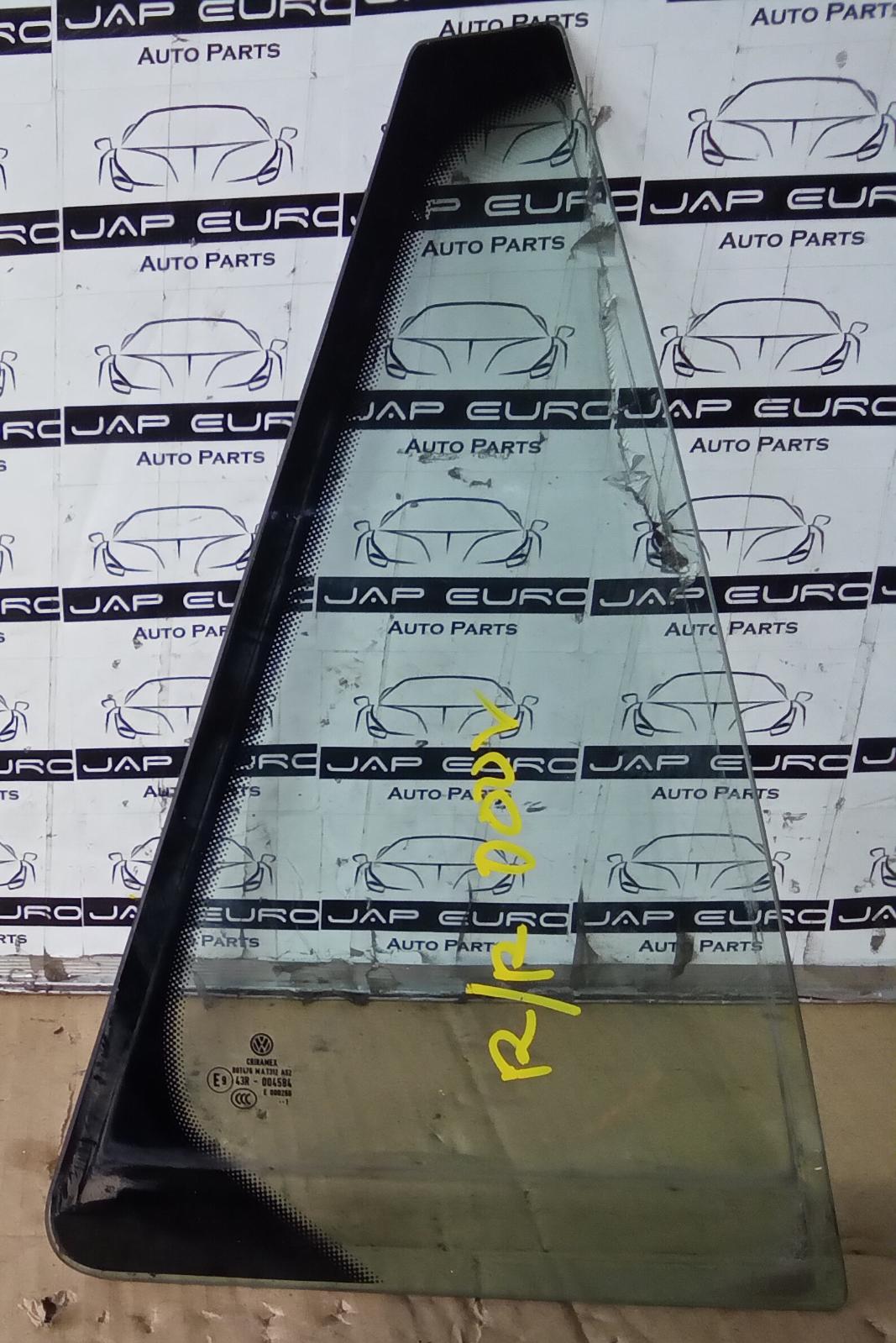 View Auto part Right Rear 1/4 Door Glass Volkswagen Golf 2010