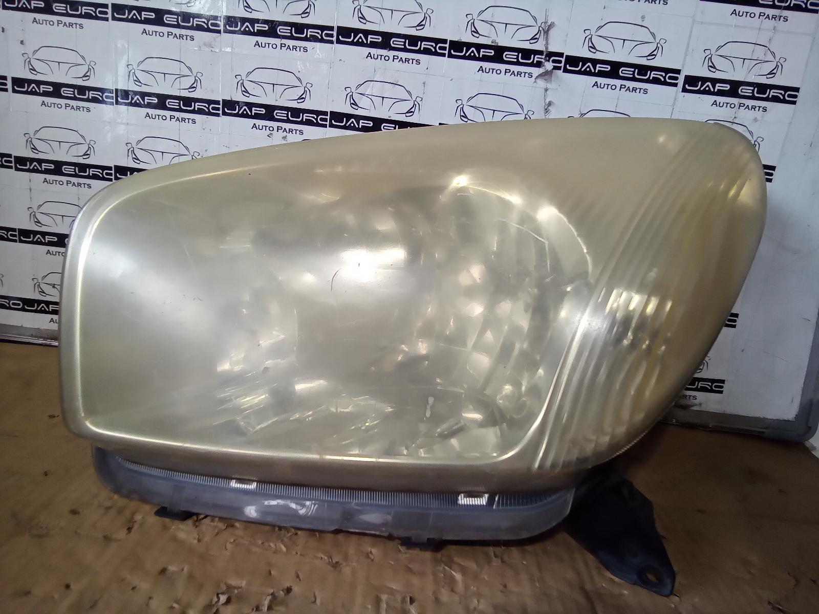 View Auto part Left Headlamp Toyota Rav4 2002