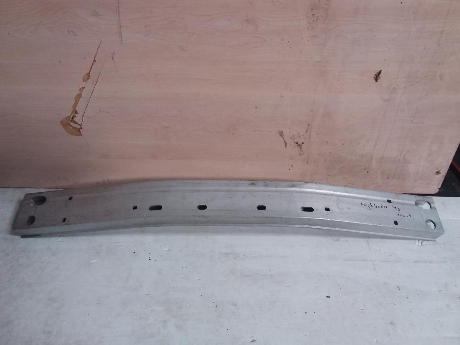 View Auto part R/Bar Bracket/Reinfo Toyota Kluger 2010