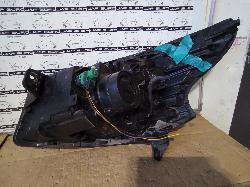 View Auto part Right Headlamp Renault Trafic 2015