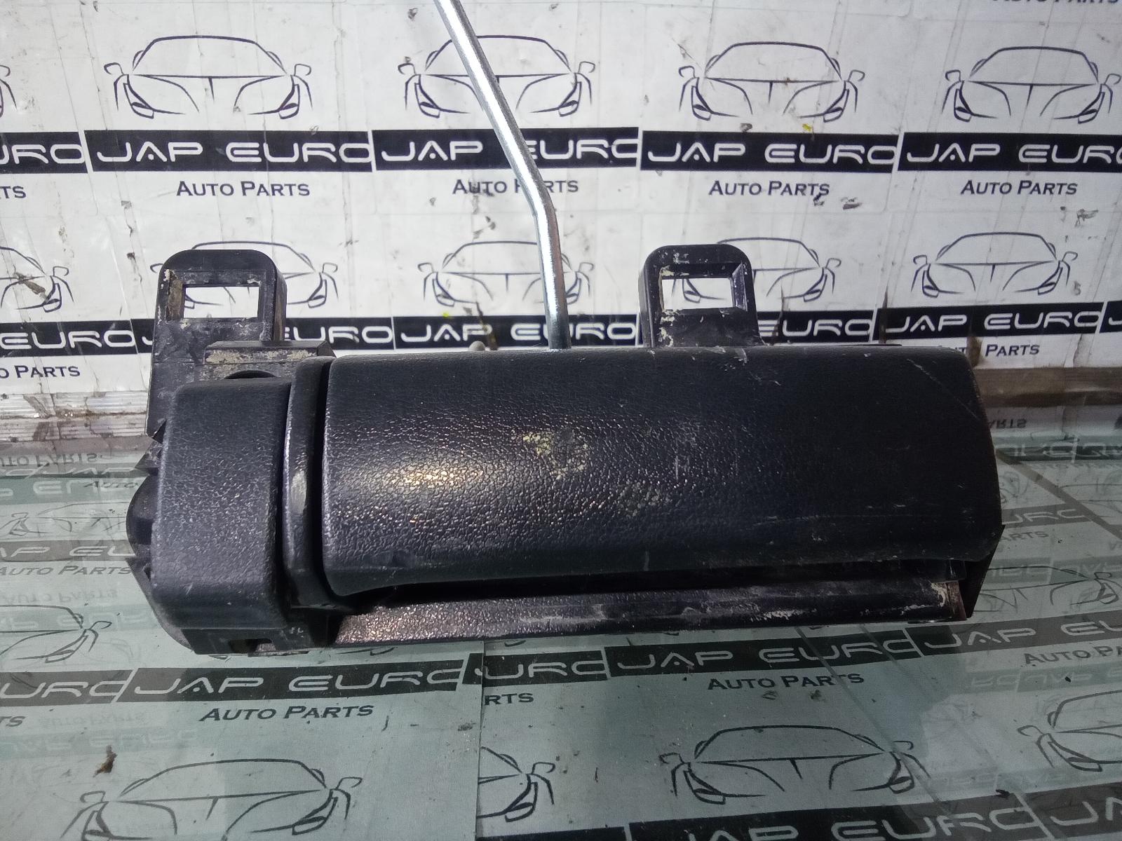 View Auto part Door Handle Toyota Hiace 2017