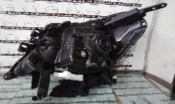 View Auto part Right Headlamp Nissan Navara 2016