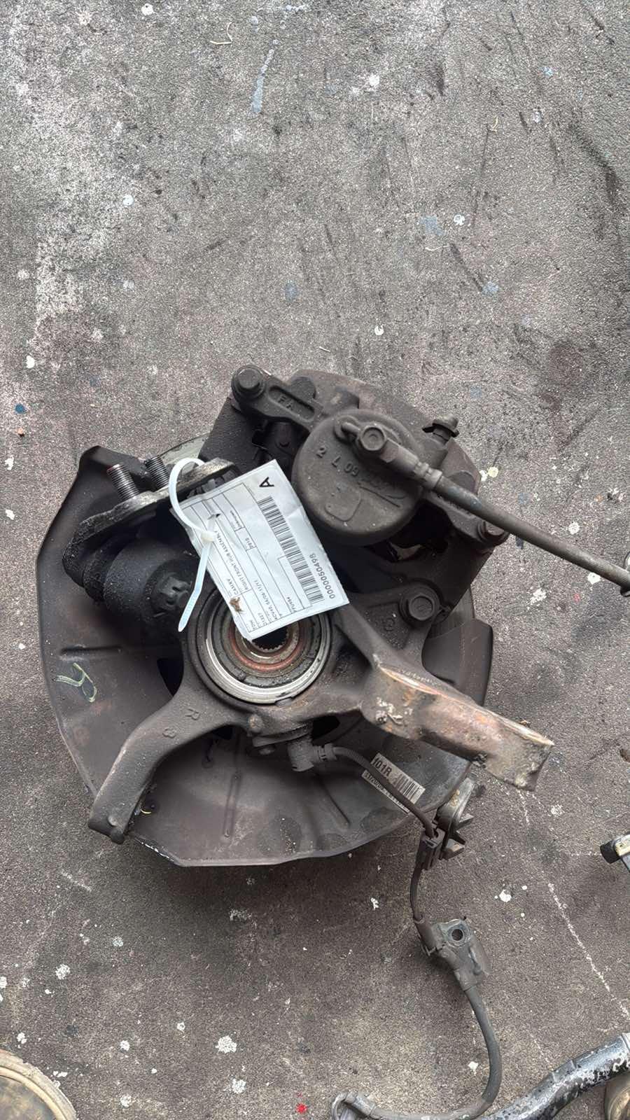 2010 Toyota Camry Right Front Hub Assembly View Auto part Right Front Hub Assembly Toyota Camry 2010