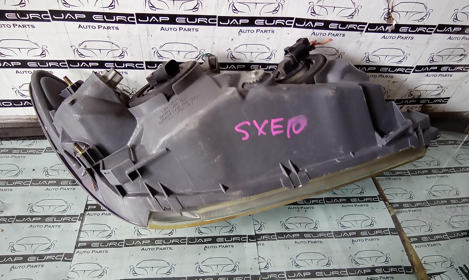 View Auto part Left Headlamp Lexus Is200/is300 2001