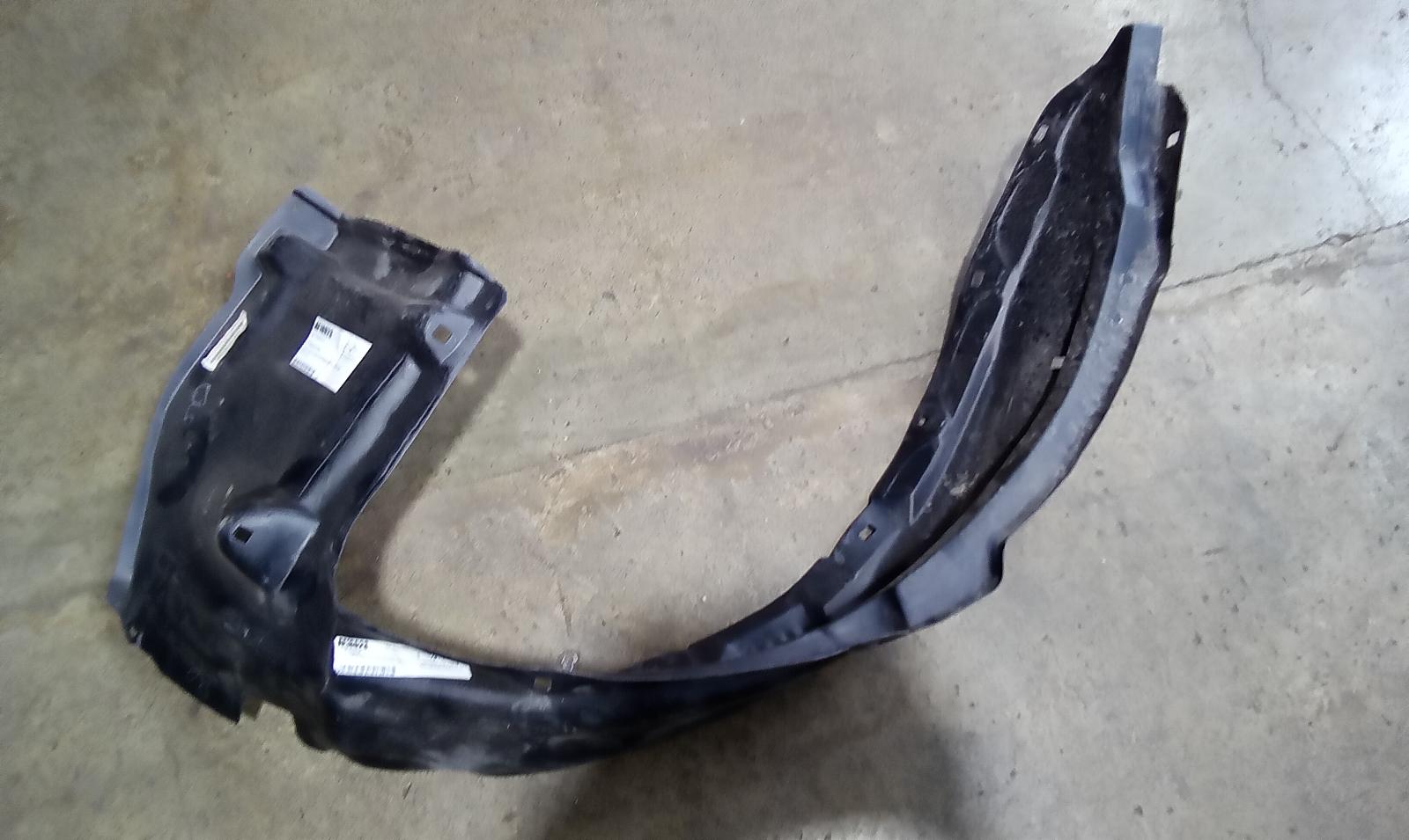 View Auto part Left Guard Liner Toyota Hilux 2008