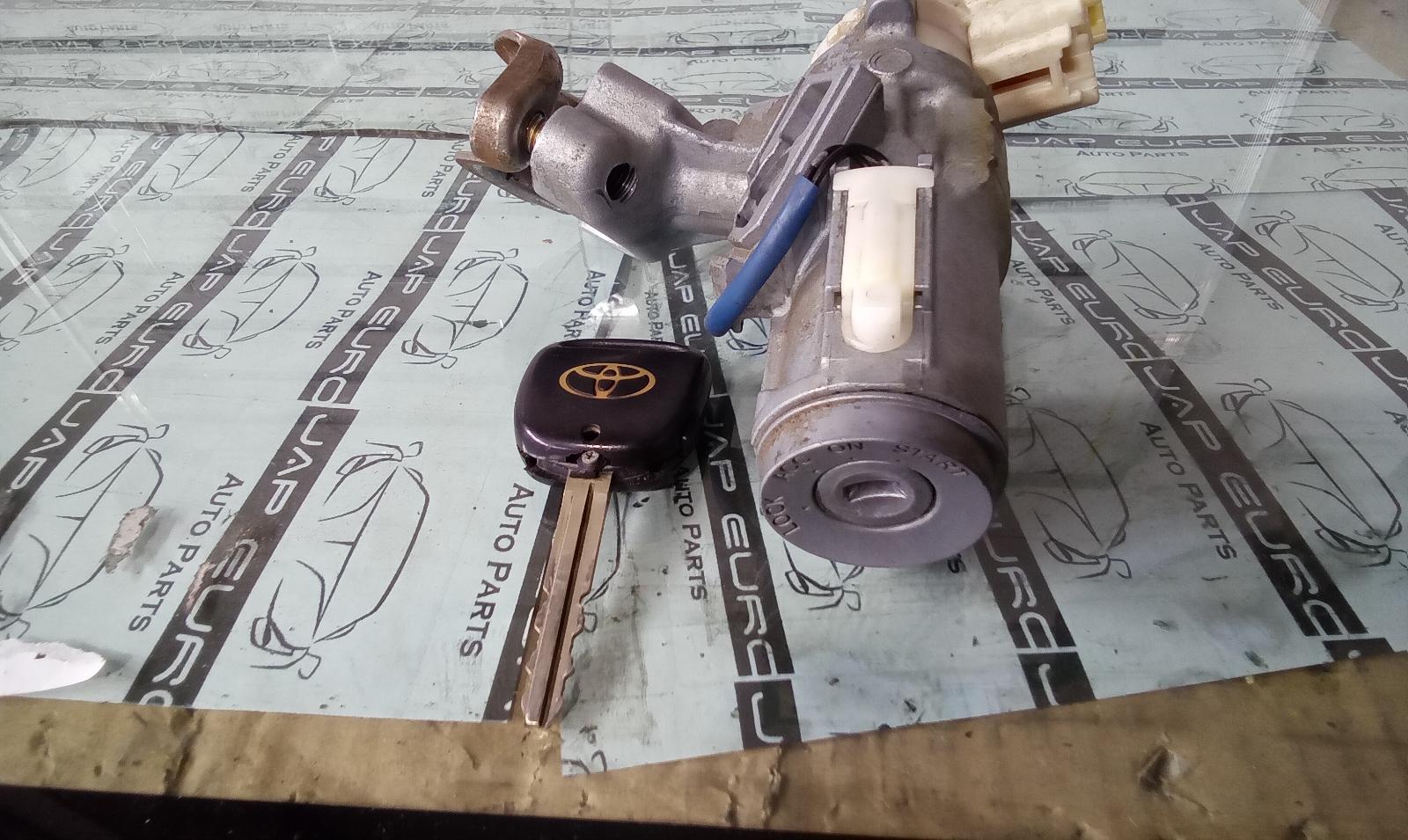 View Auto part Ignition W/ Key Toyota Yaris 2006