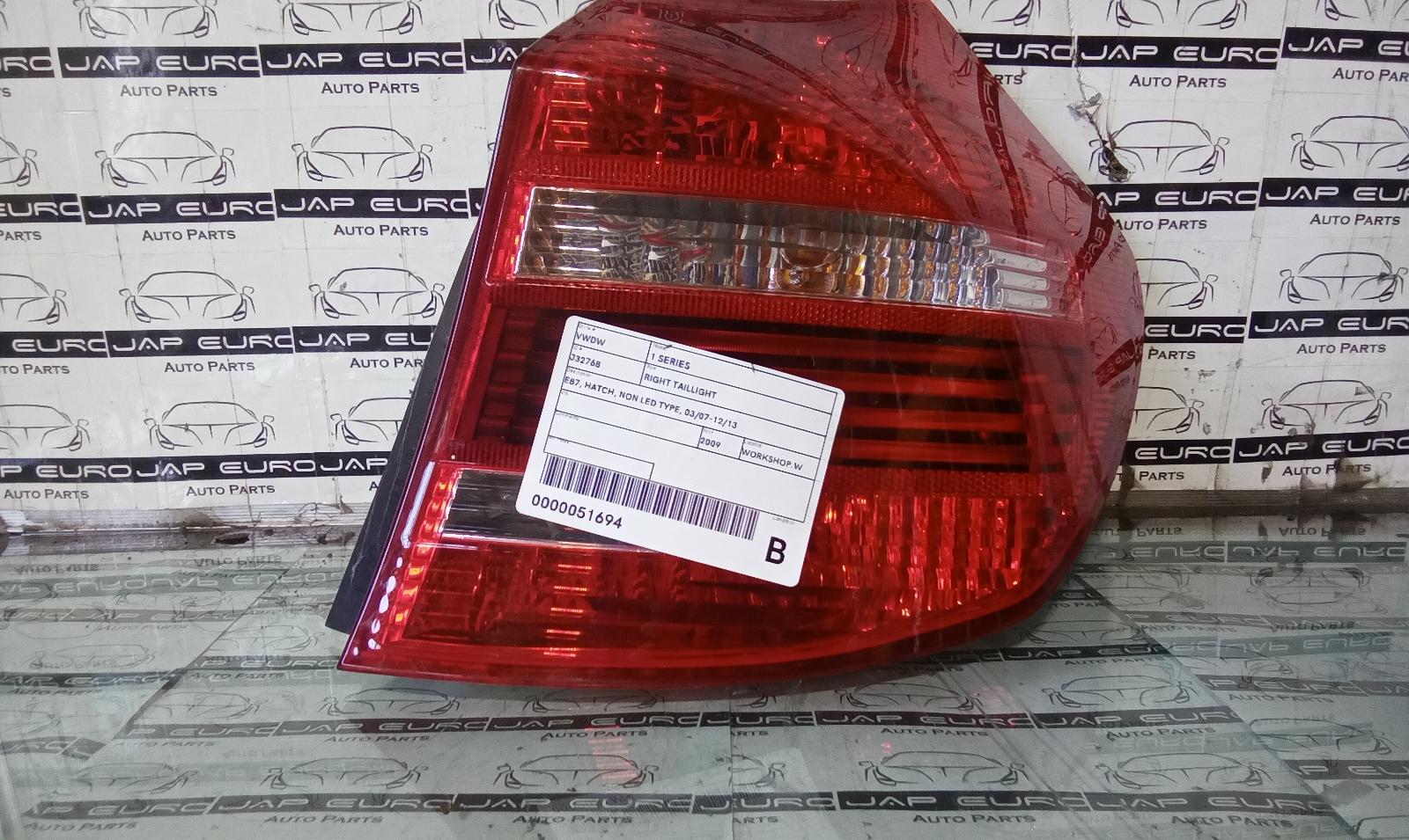 View Auto part Right Taillight Bmw 1 Series 2009