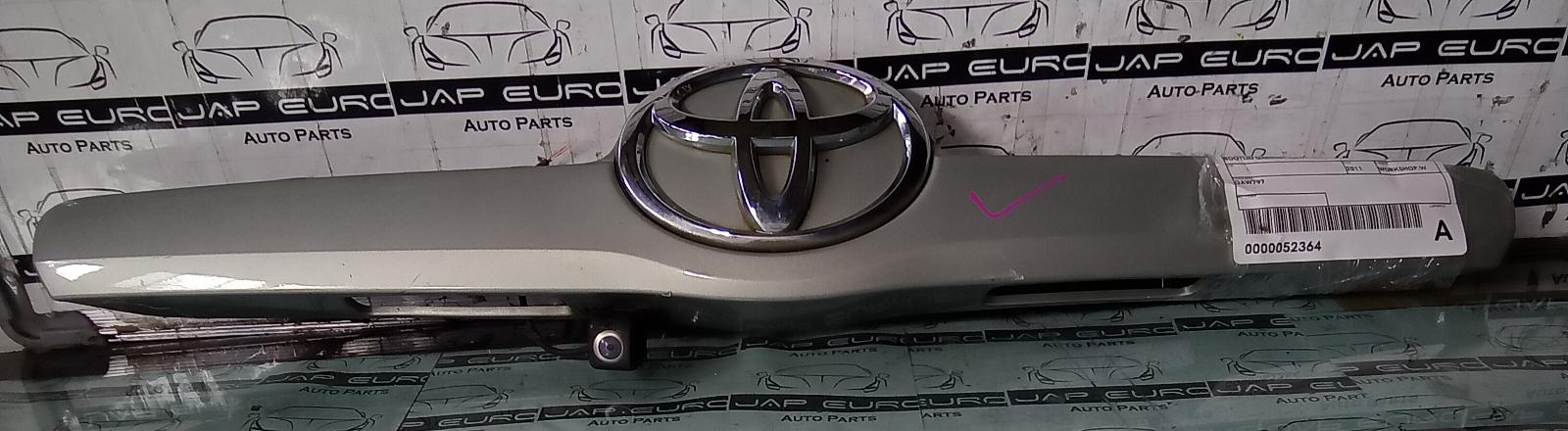 View Auto part Rear Garnish Toyota Camry 2011