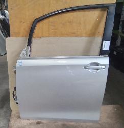 View Auto part Left Front Door Toyota Noah (import) 2014