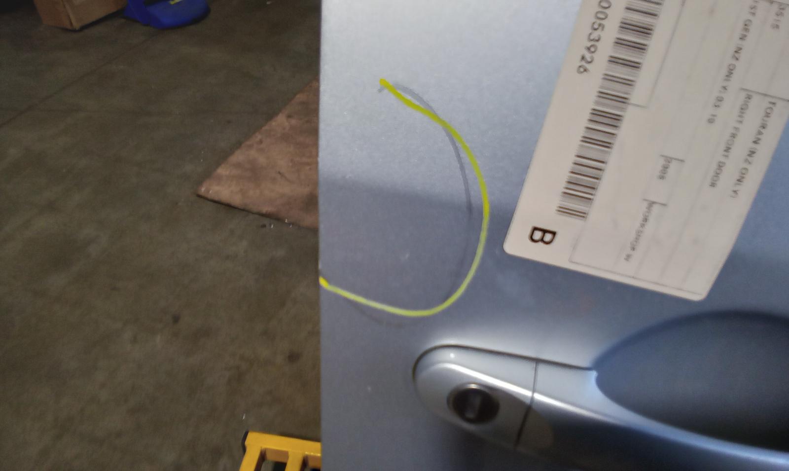 View Auto part Right Front Door Volkswagen Touran (nz Only)  2005